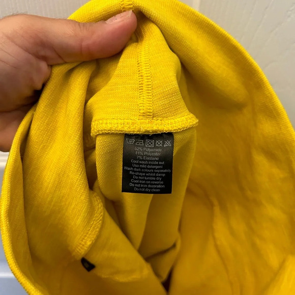 ! Alphalete Revival R6 Yellow Fitted Stretchy Leggings Women Size M - Picture 5 of 5